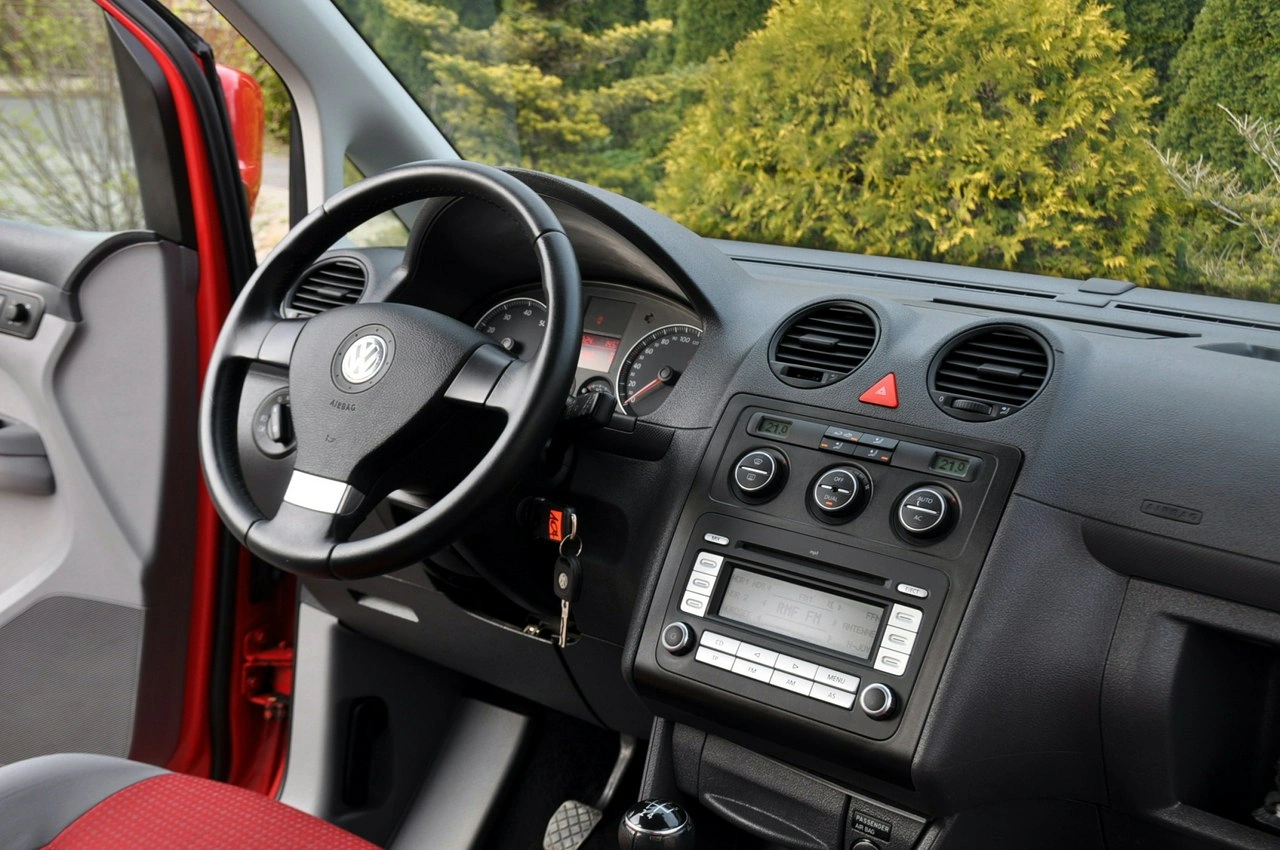 Volkswagen Caddy - Zdjęcie 25