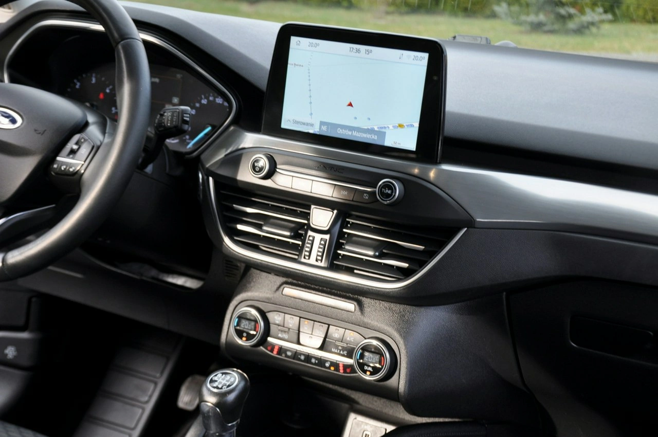 Ford Focus - Zdjęcie 26