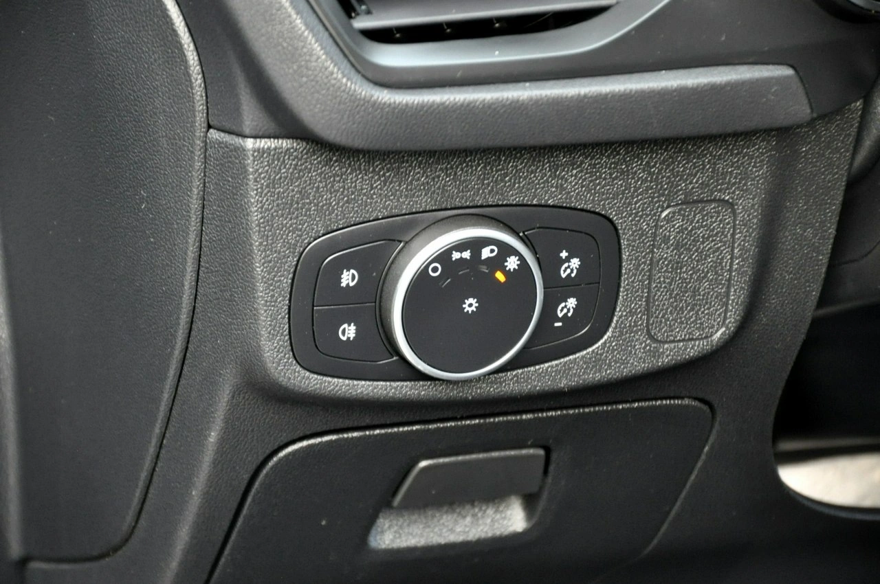 Ford Focus - Zdjęcie 36