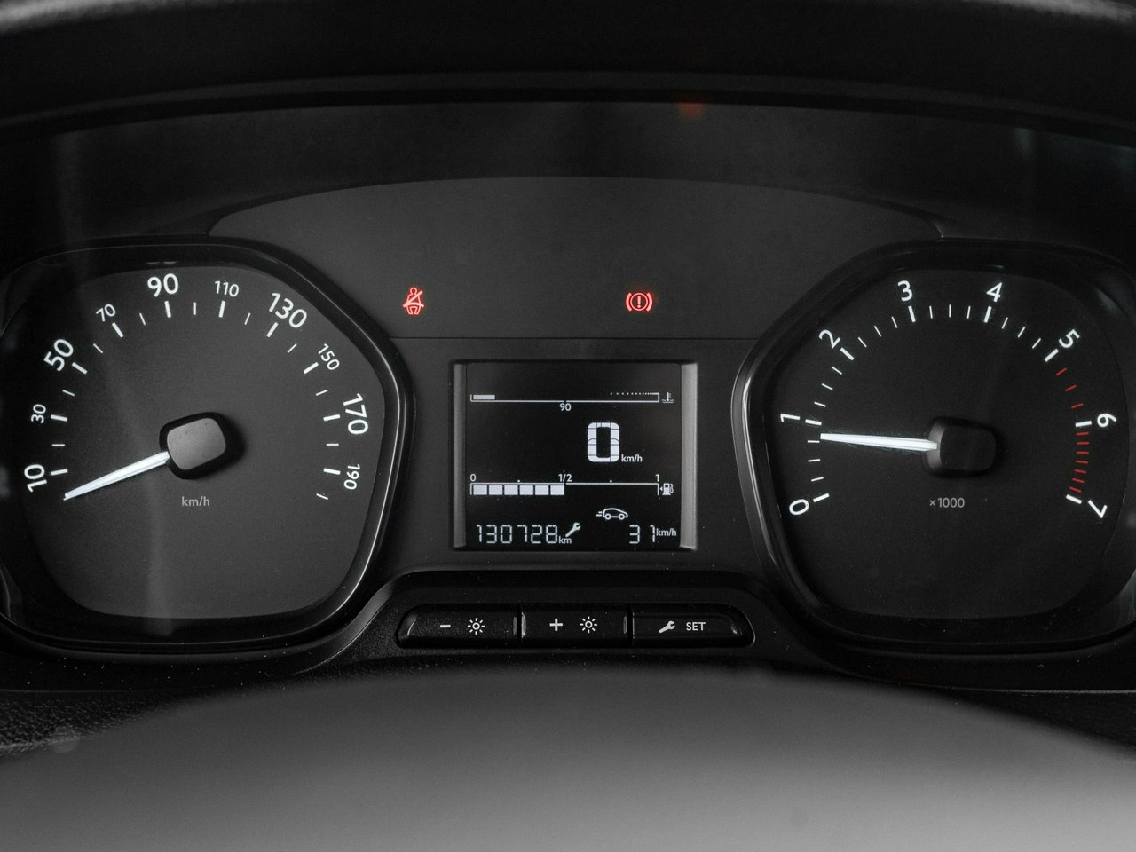 Toyota ProAce - Zdjęcie 11