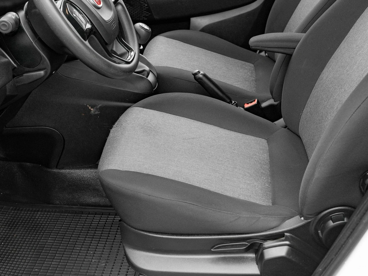 Fiat Doblo - Zdjęcie 10