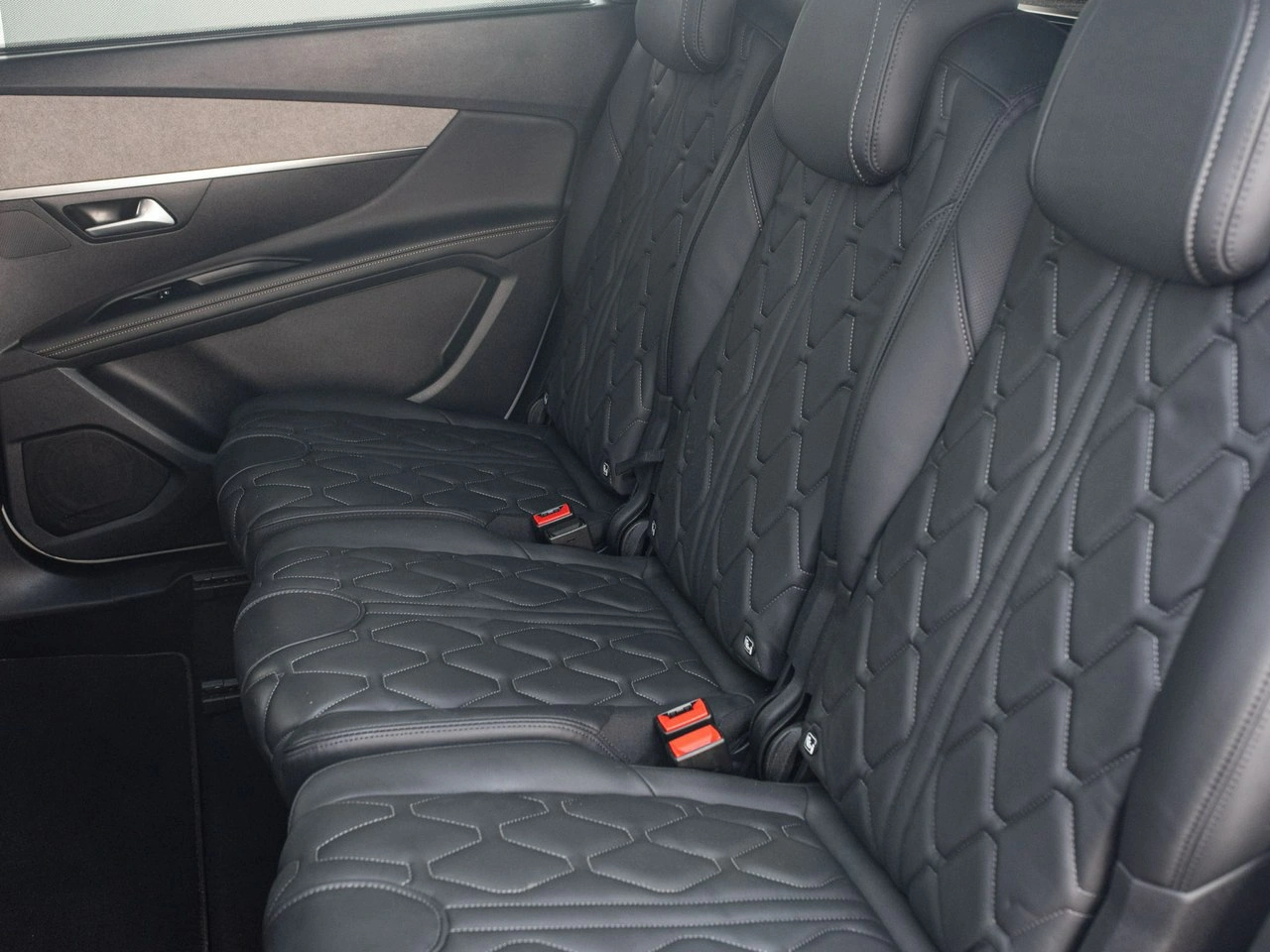 Peugeot 5008 - Zdjęcie 29