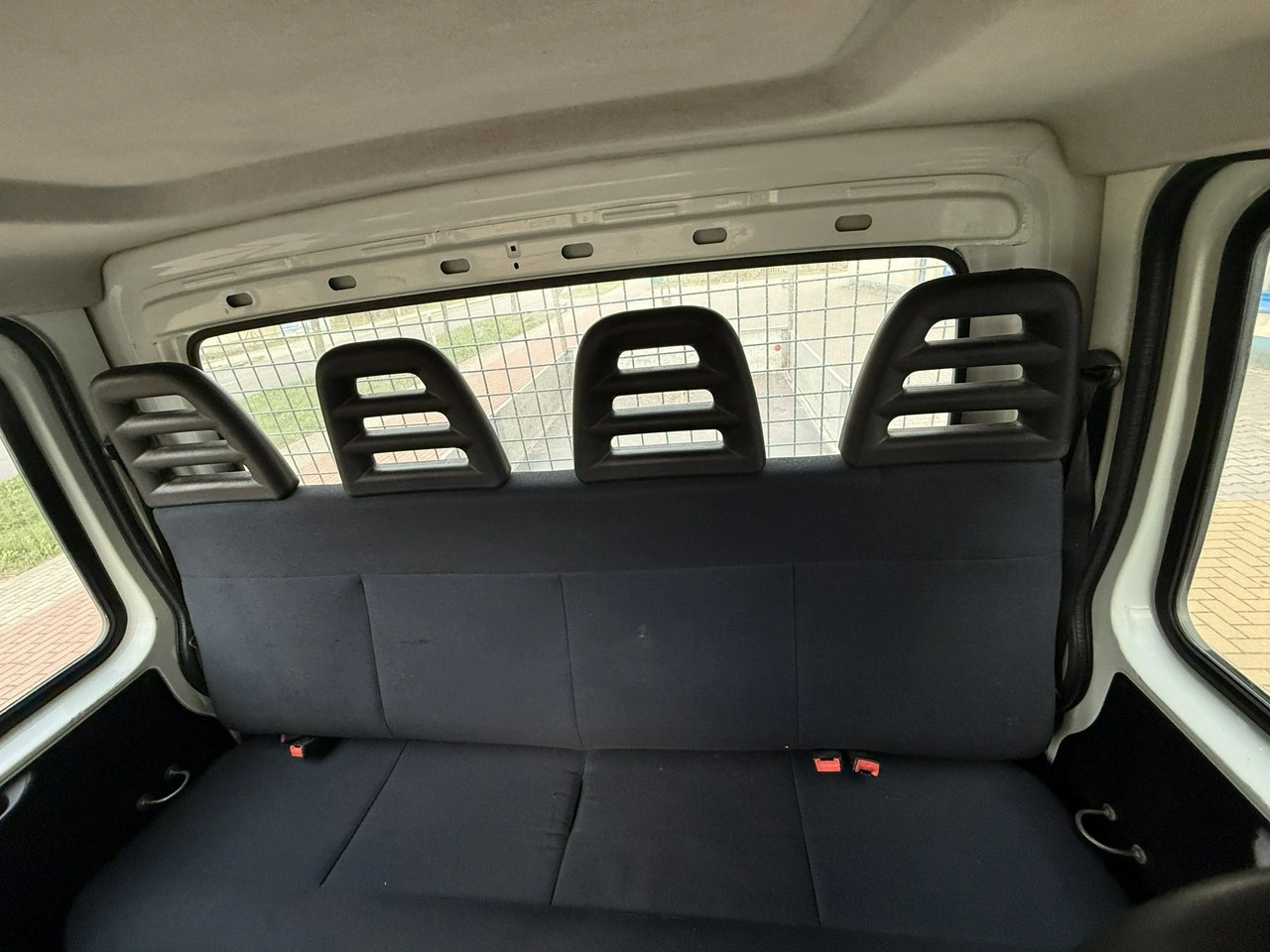 Iveco Daily 35C18 - Zdjęcie 14