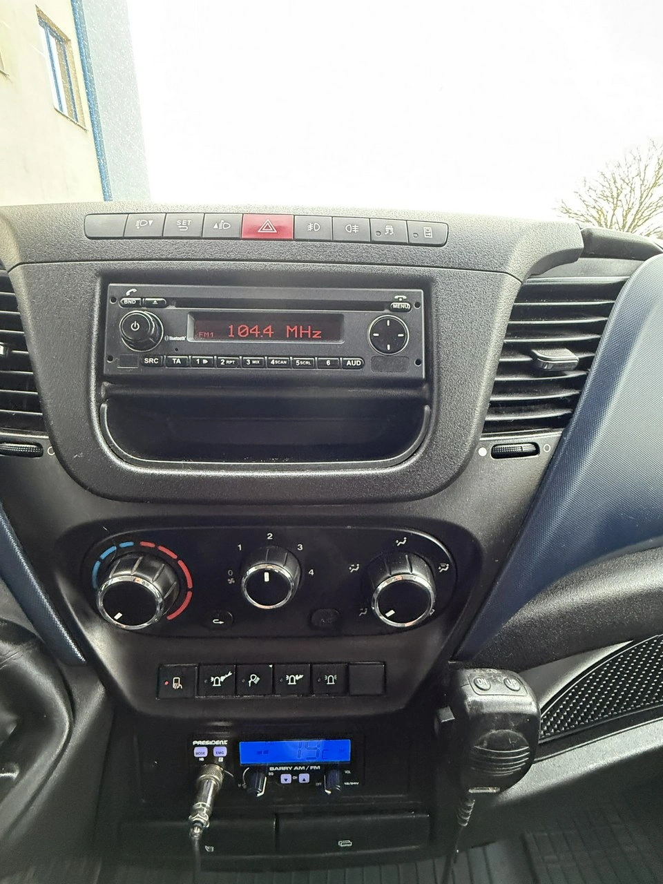 Iveco Daily 35C18 - Zdjęcie 15