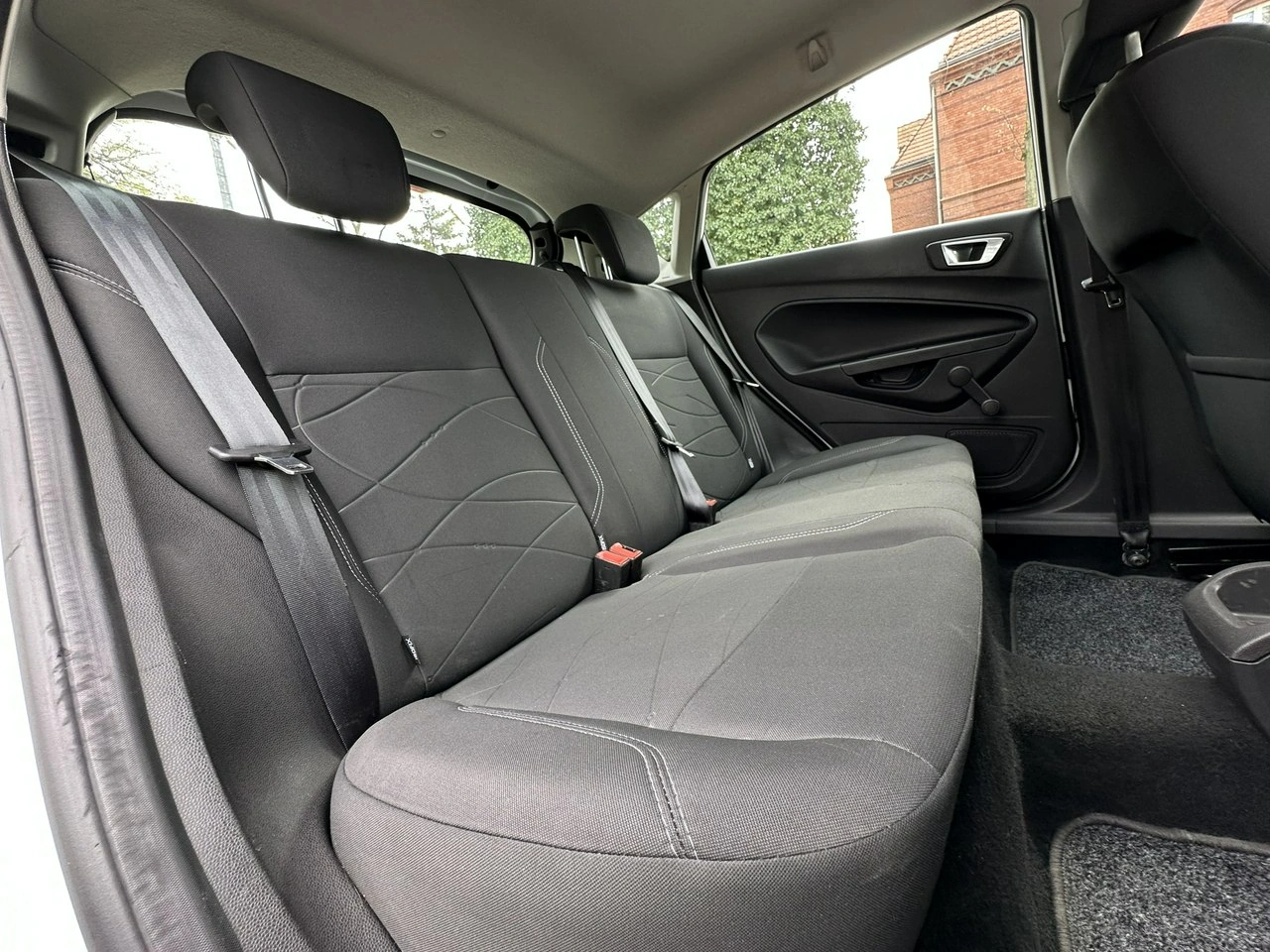 Ford Fiesta - Zdjęcie 9