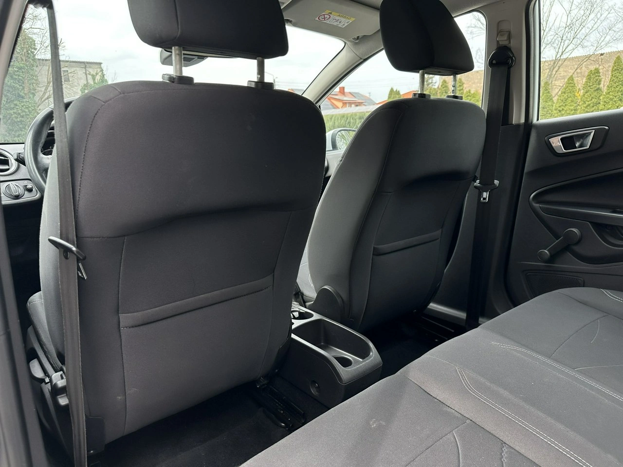 Ford Fiesta - Zdjęcie 11