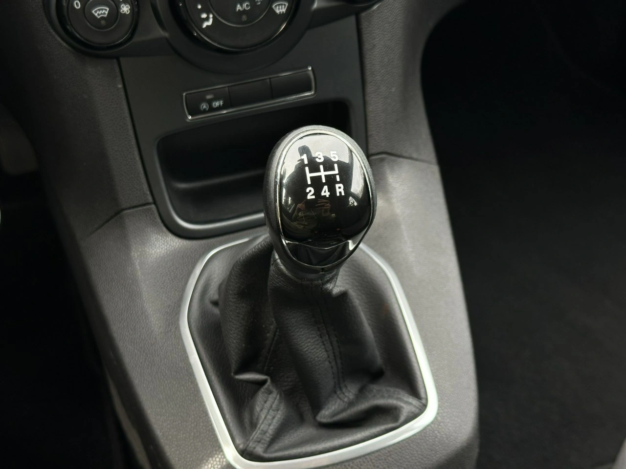 Ford Fiesta - Zdjęcie 21