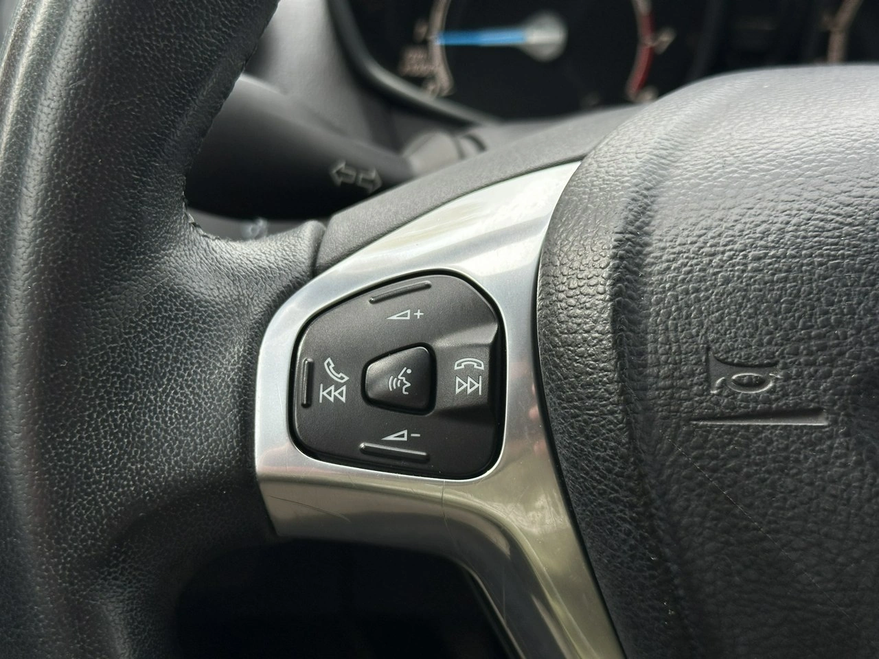 Ford Fiesta - Zdjęcie 23