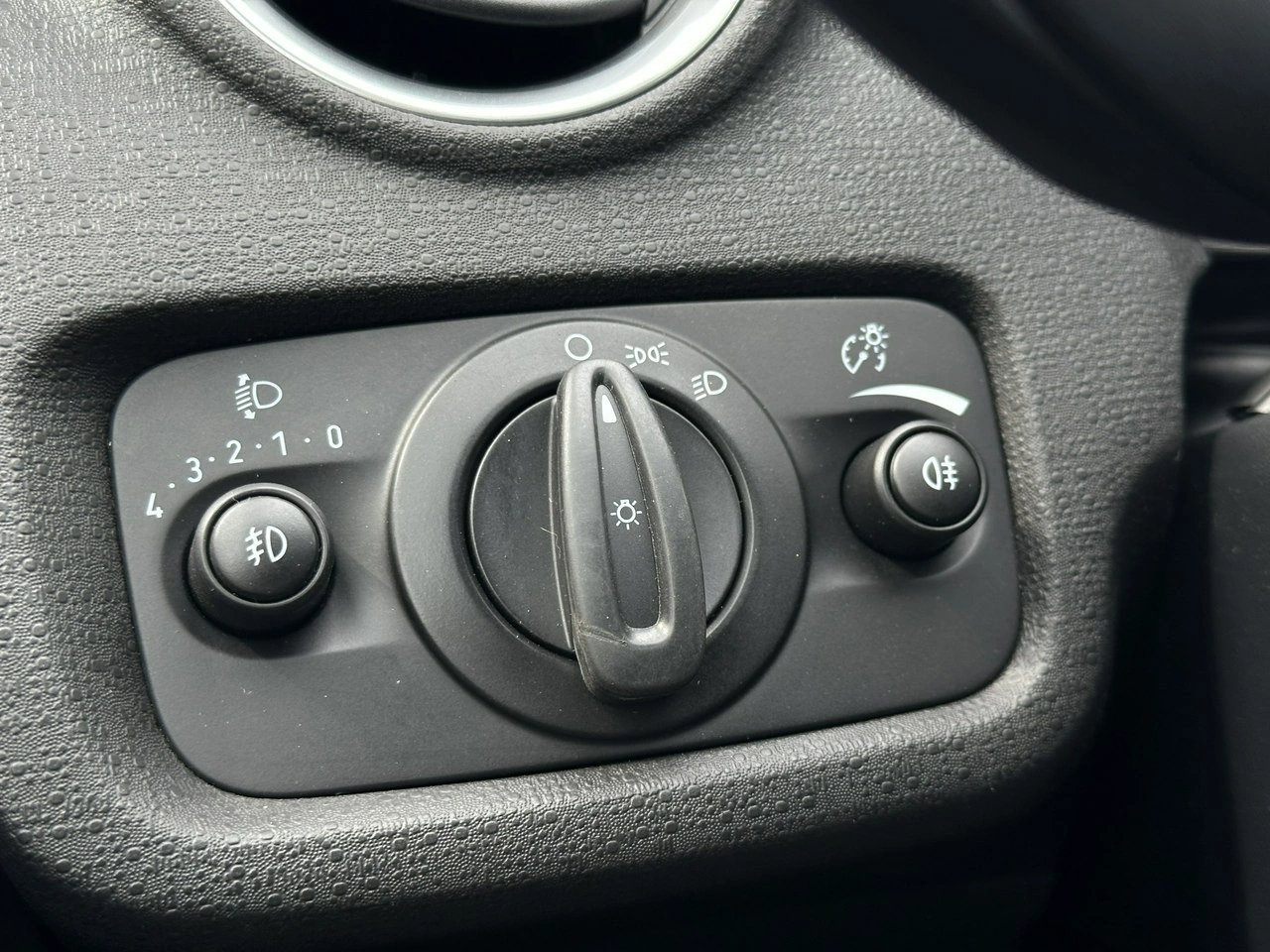 Ford Fiesta - Zdjęcie 24