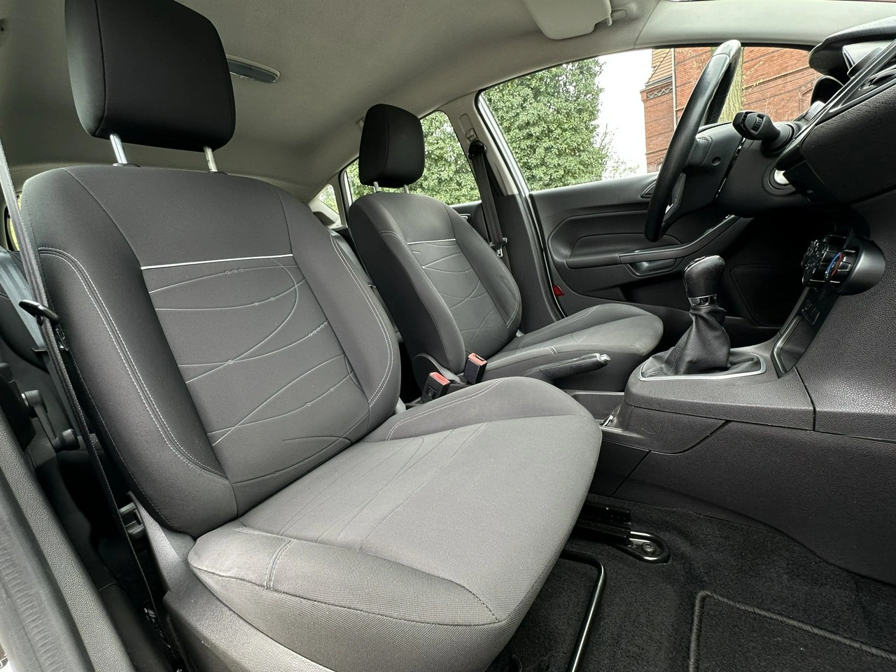 Ford Fiesta - Zdjęcie 8