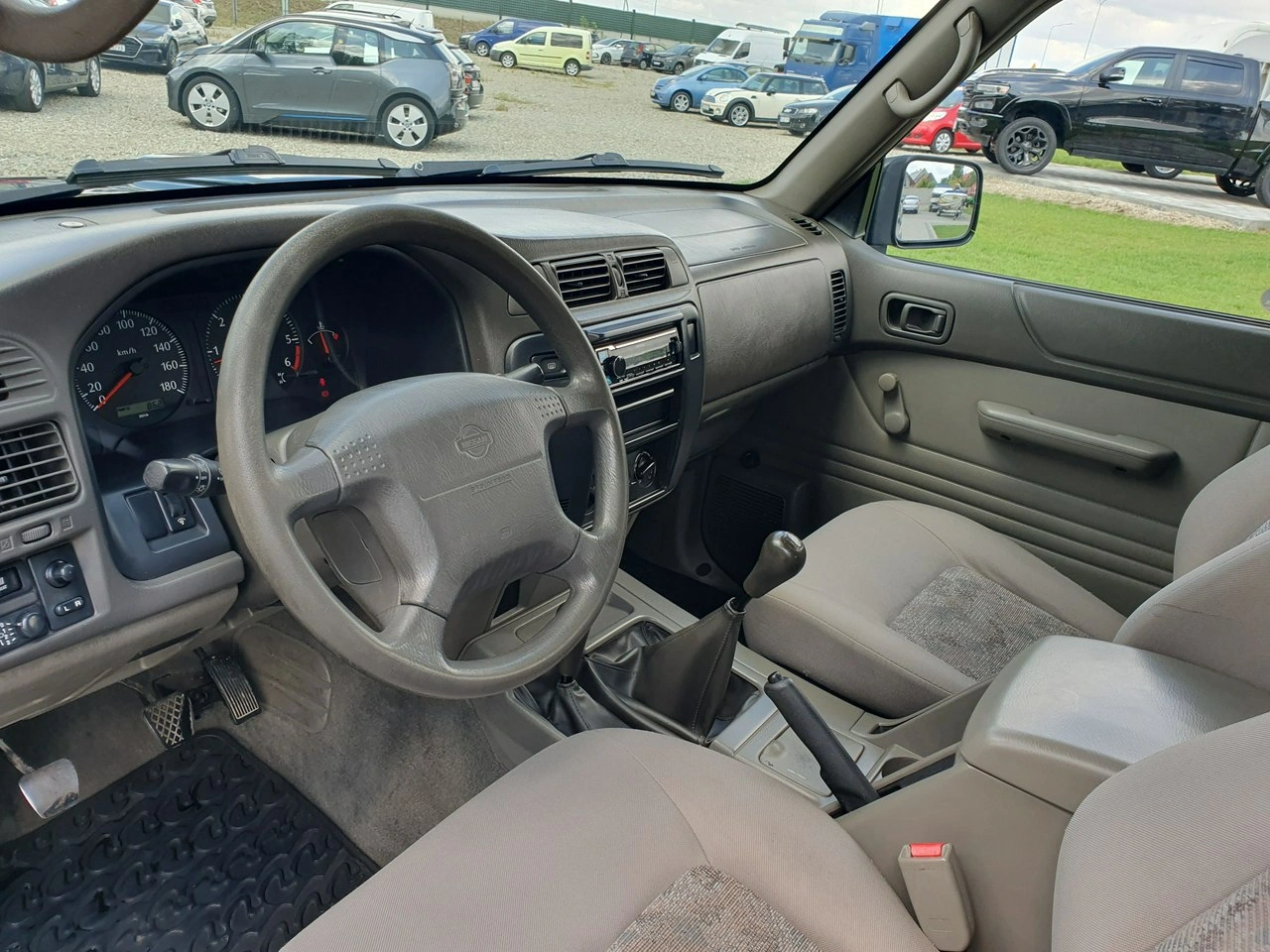 Nissan Patrol - Zdjęcie 20