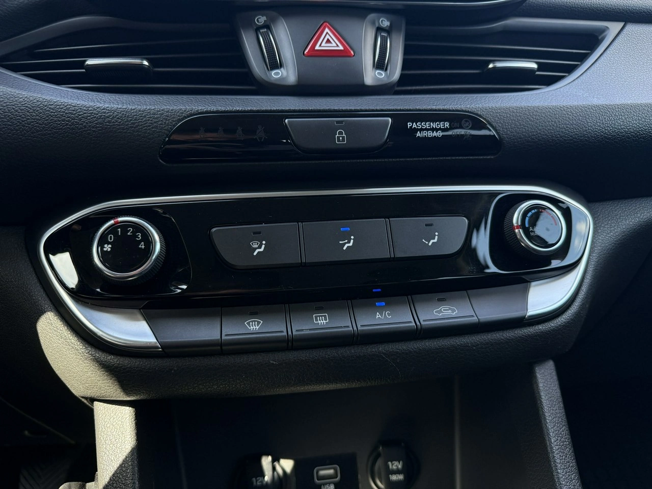 Hyundai i30 - Zdjęcie 12