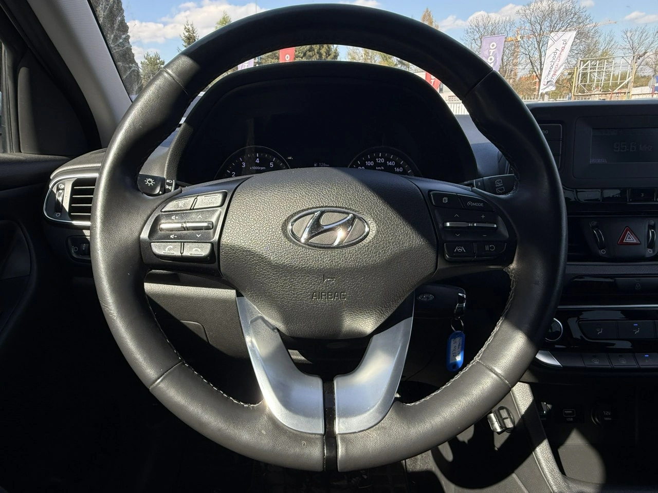 Hyundai i30 - Zdjęcie 6