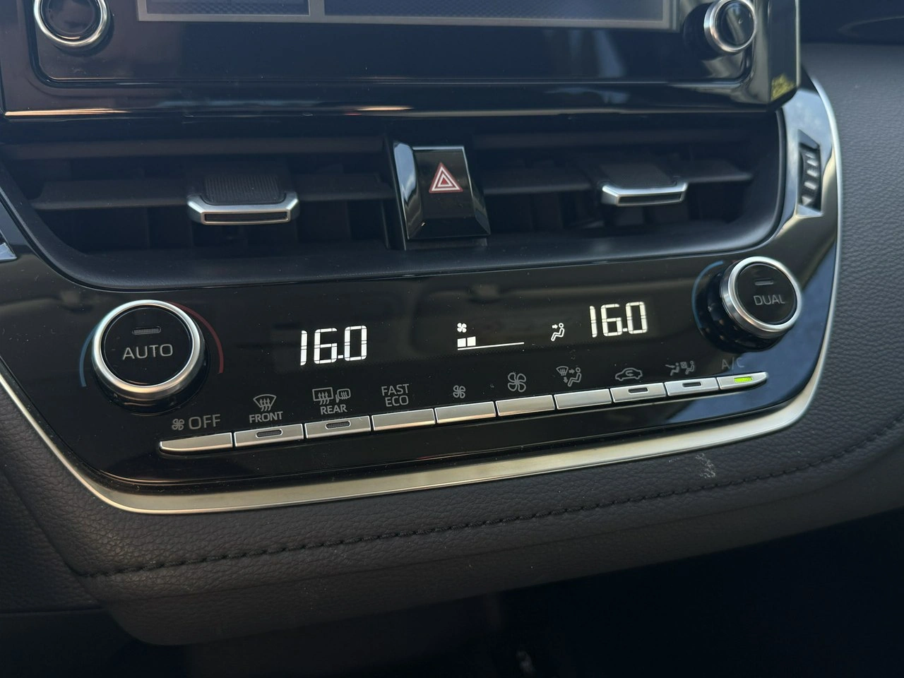 Toyota Corolla - Zdjęcie 13