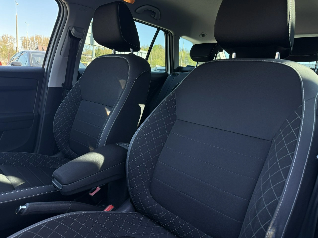 Skoda Fabia - Zdjęcie 9