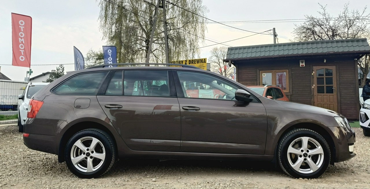 Skoda Octavia - Zdjęcie 3