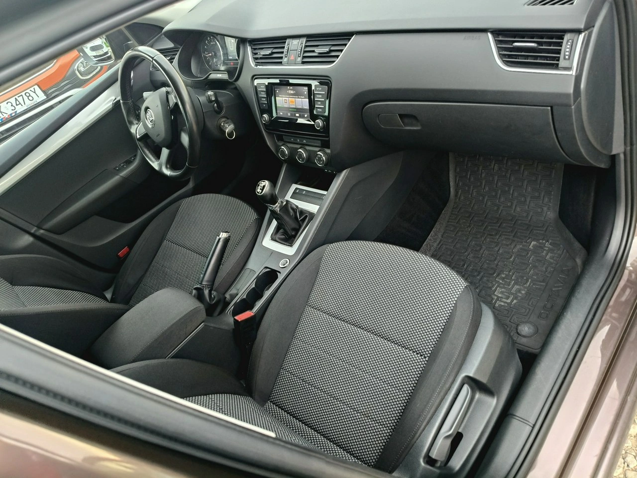 Skoda Octavia - Zdjęcie 8
