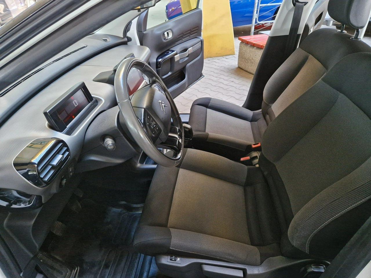 Citroën C4 Cactus - Zdjęcie 11