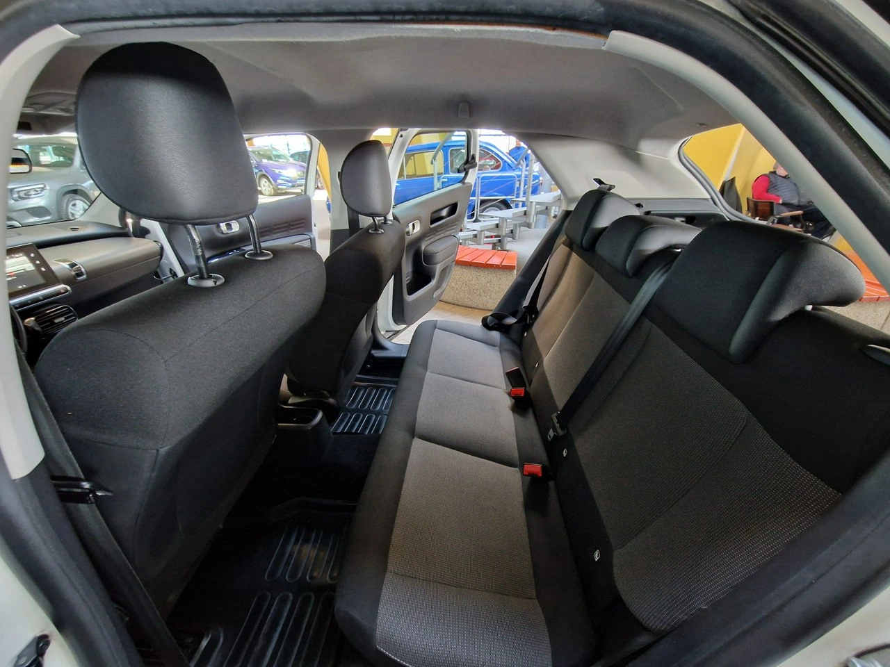 Citroën C4 Cactus - Zdjęcie 17