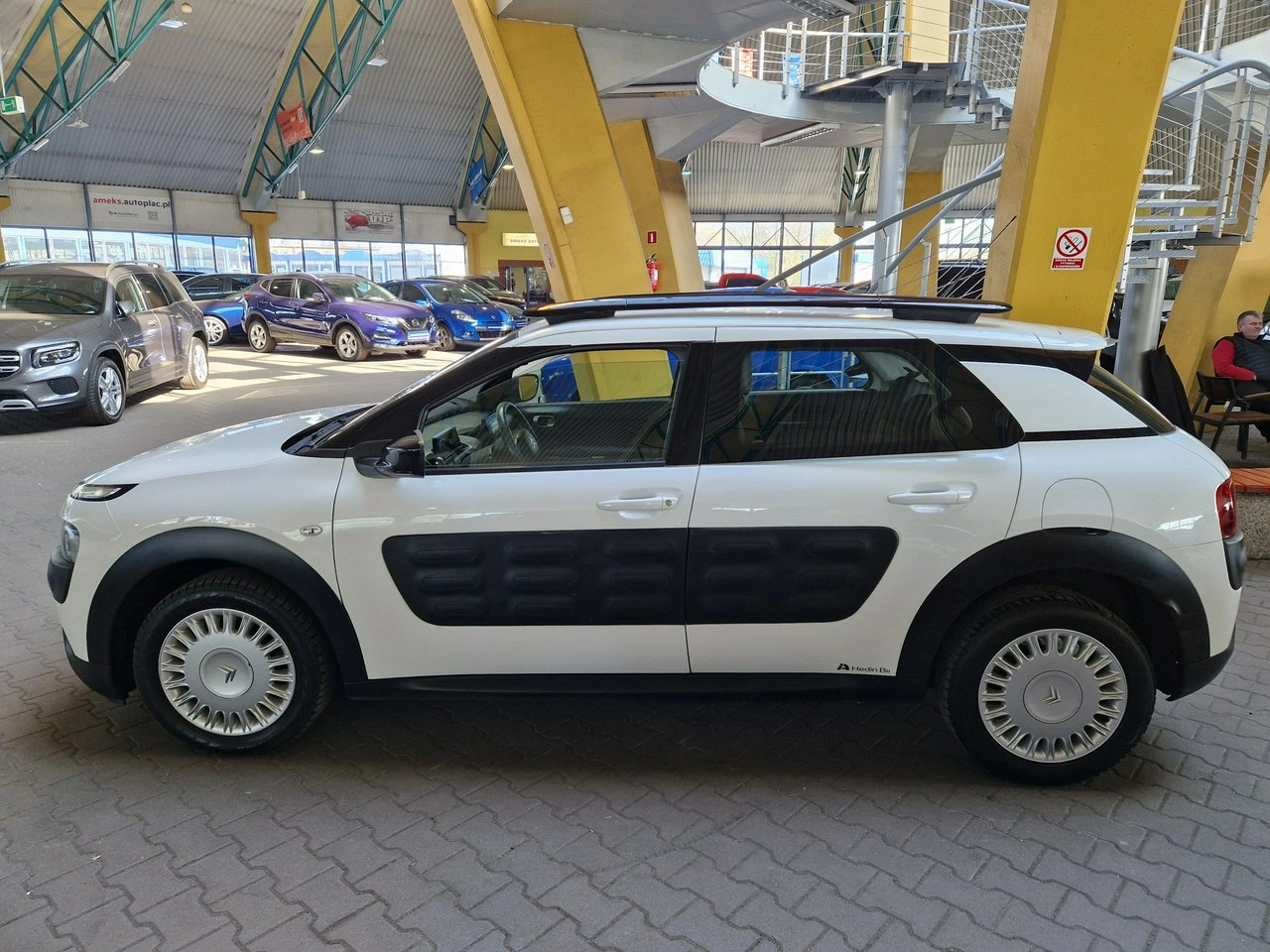 Citroën C4 Cactus - Zdjęcie 4