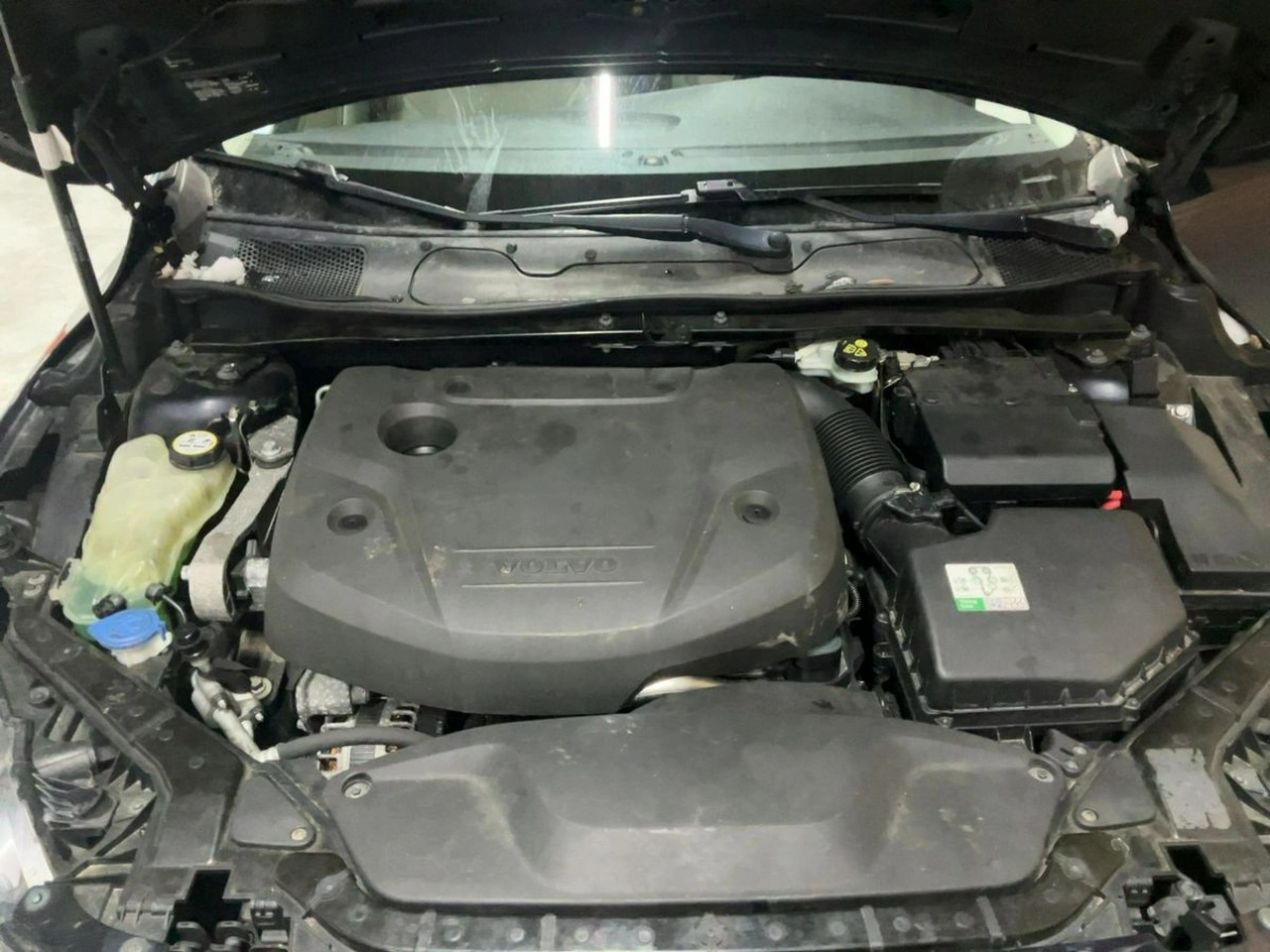 Volvo V40 - Zdjęcie 9