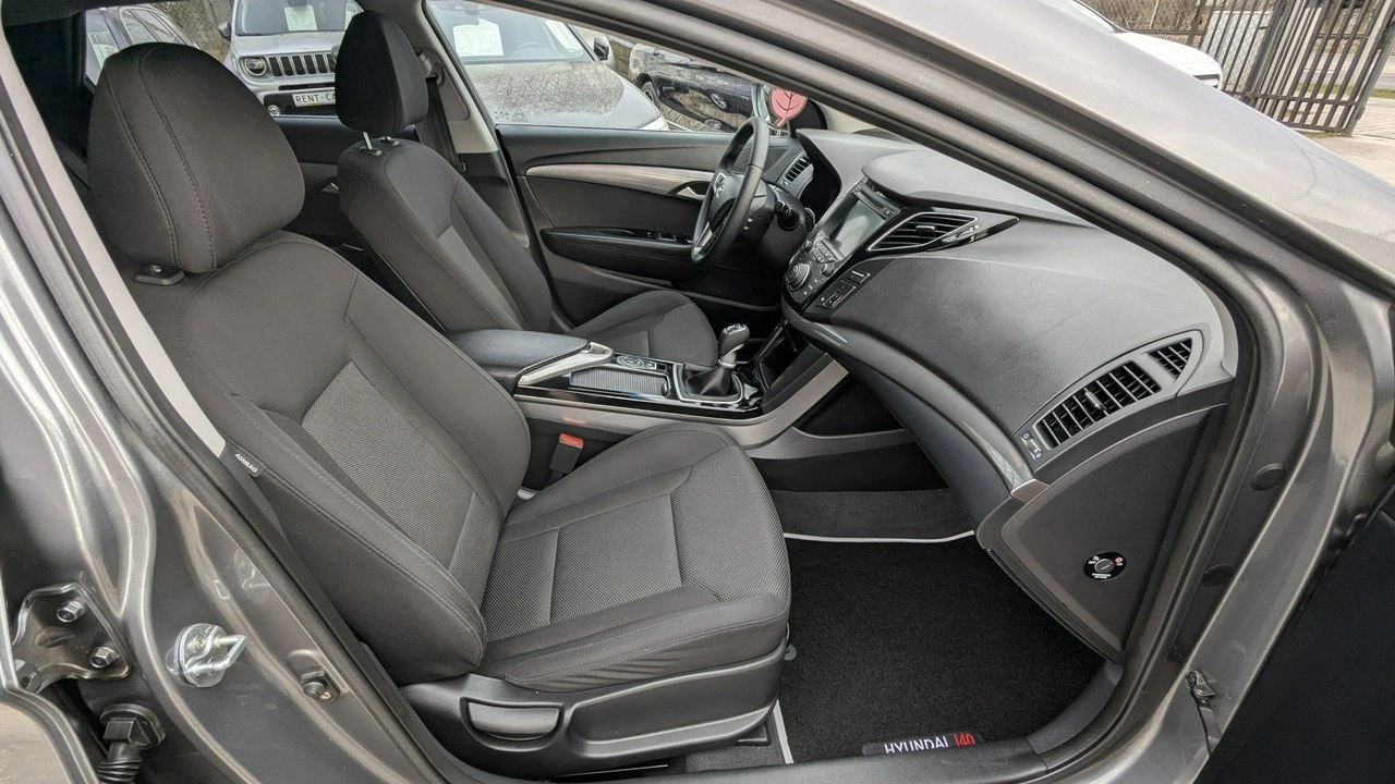 Hyundai i40 - Zdjęcie 15