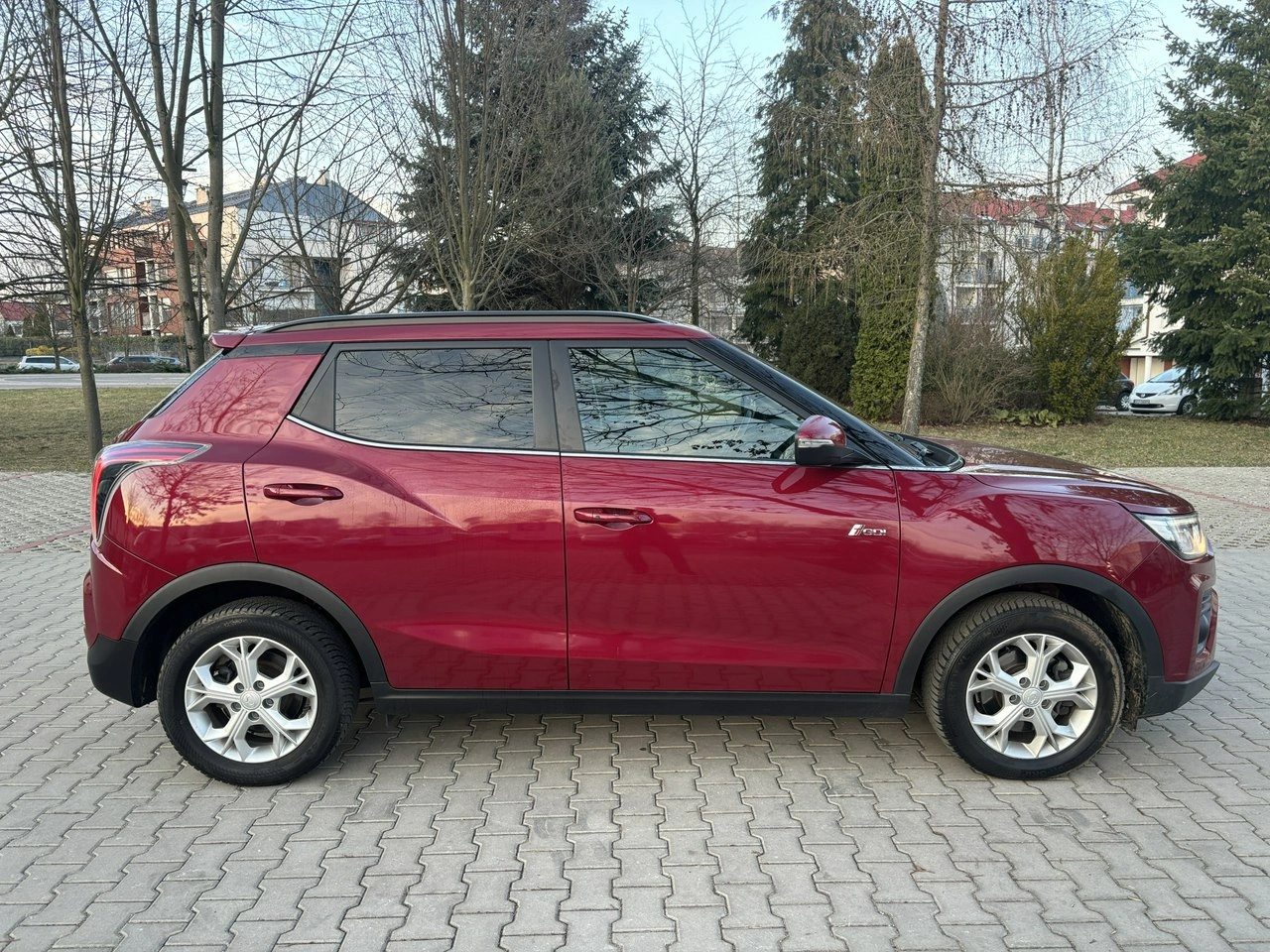 SsangYong Tivoli - Zdjęcie 3