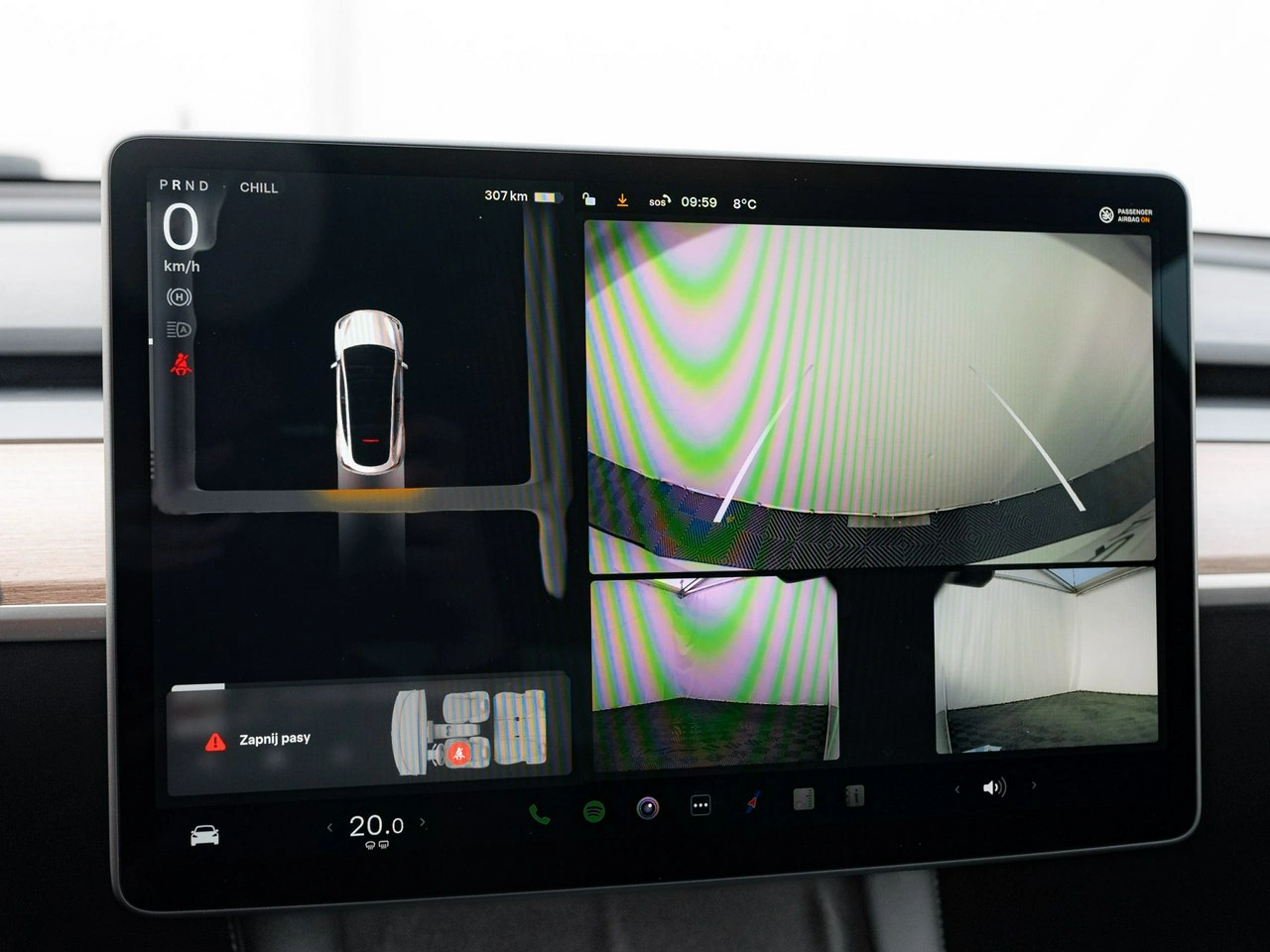 Tesla Y - Zdjęcie 18