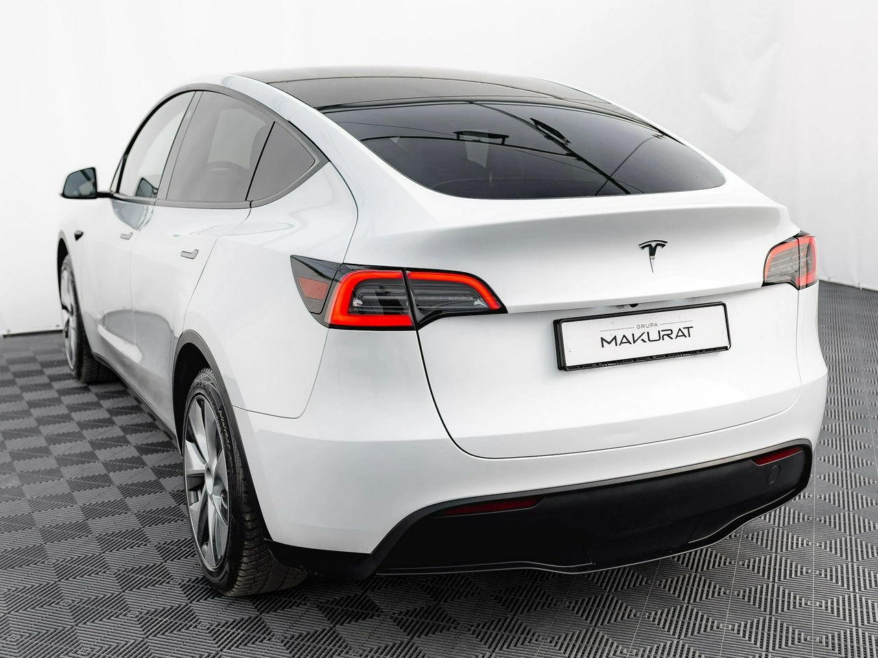Tesla Y - Zdjęcie 3