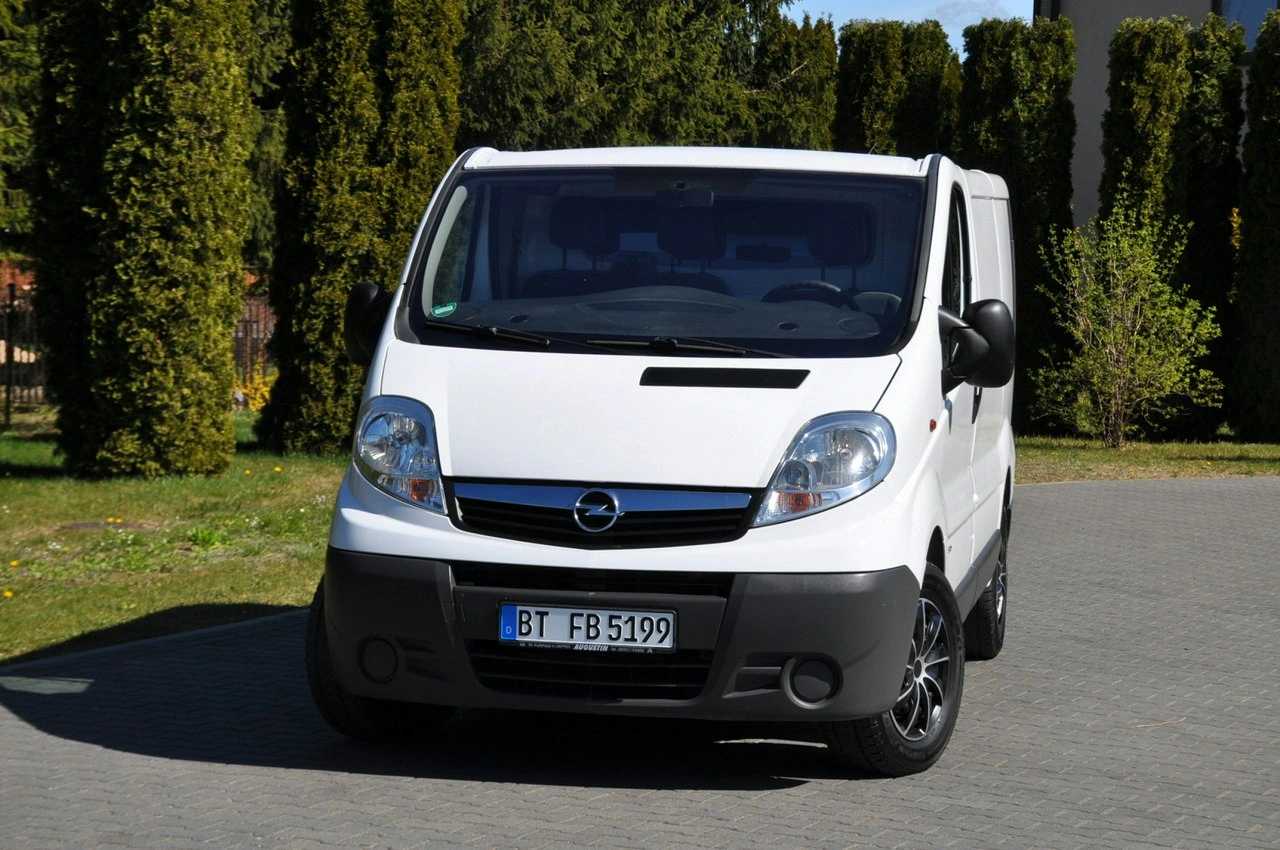 Opel Vivaro - Zdjęcie 9