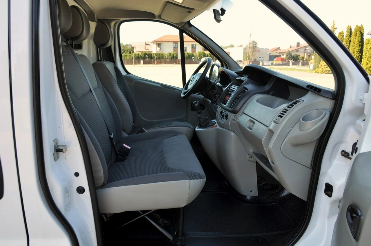 Opel Vivaro - Zdjęcie 19