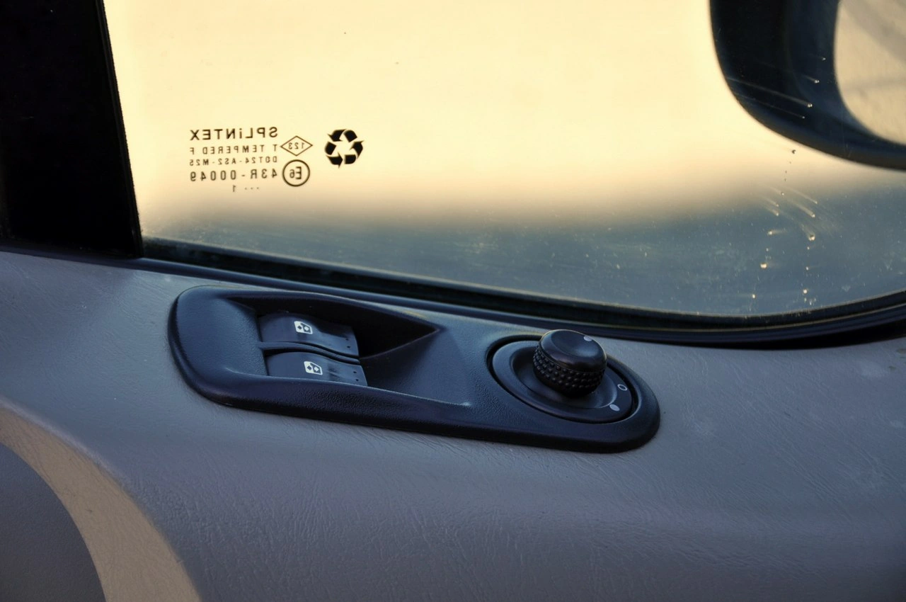 Opel Vivaro - Zdjęcie 27