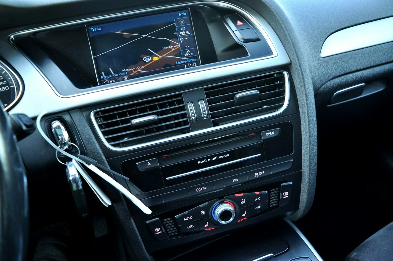 Audi A4 - Zdjęcie 14
