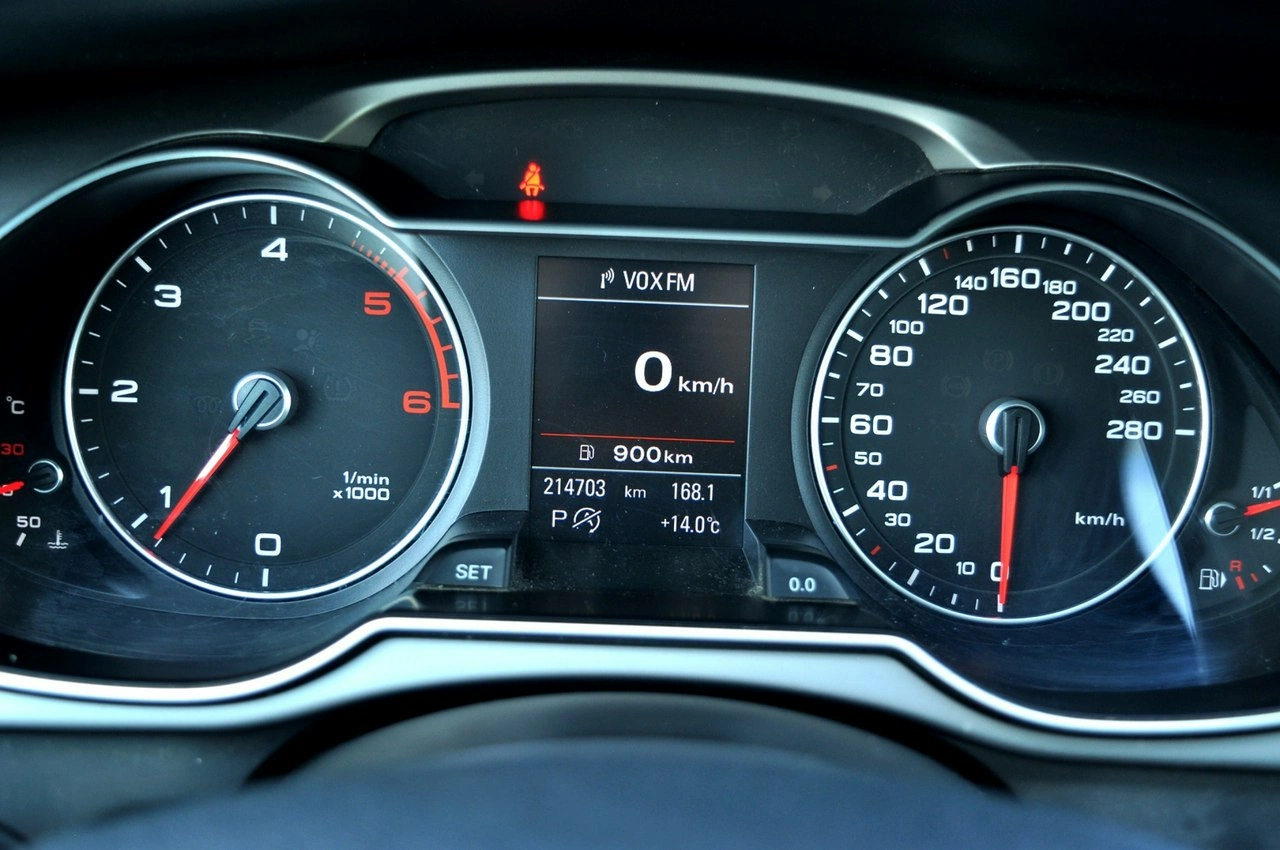 Audi A4 - Zdjęcie 24