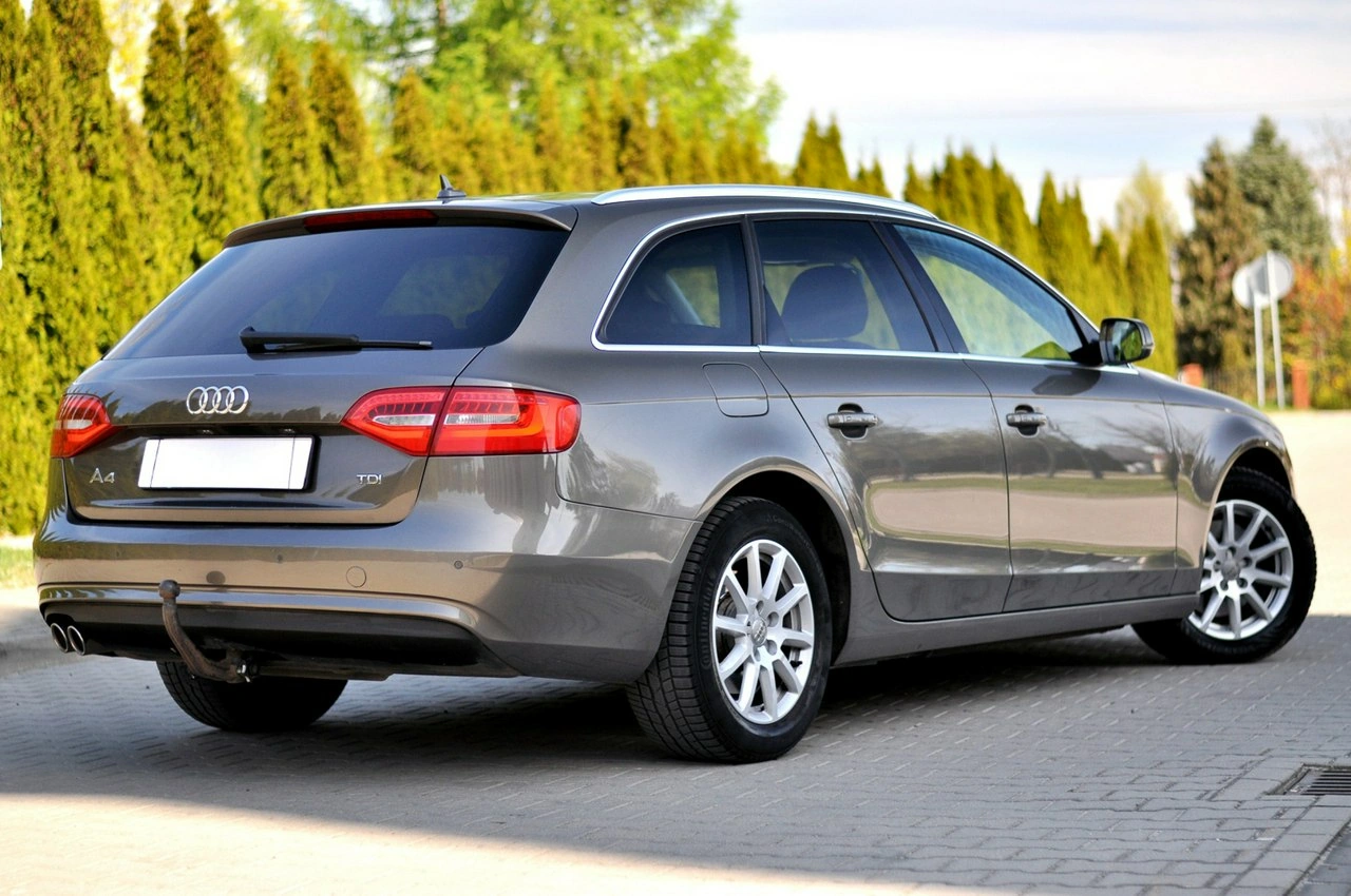 Audi A4 - Zdjęcie 2