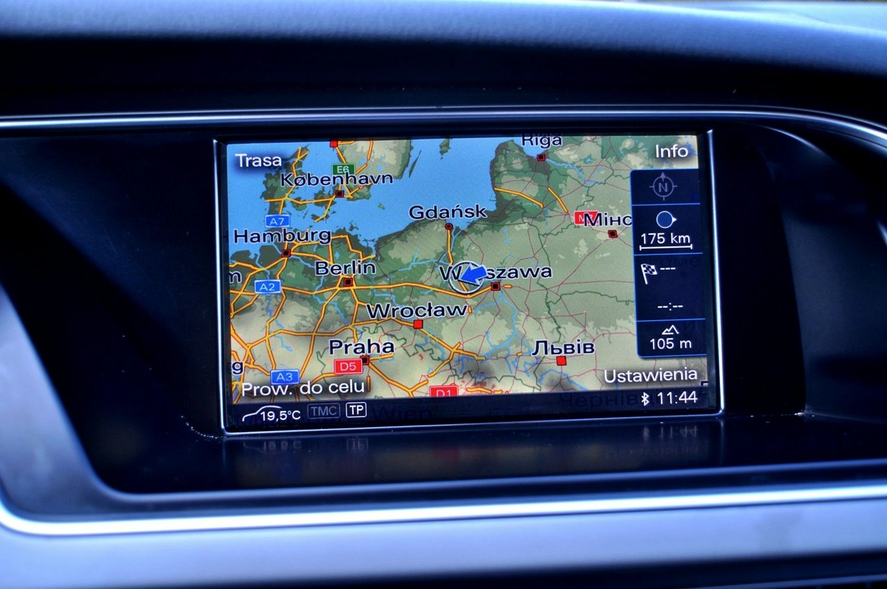 Audi A4 - Zdjęcie 18
