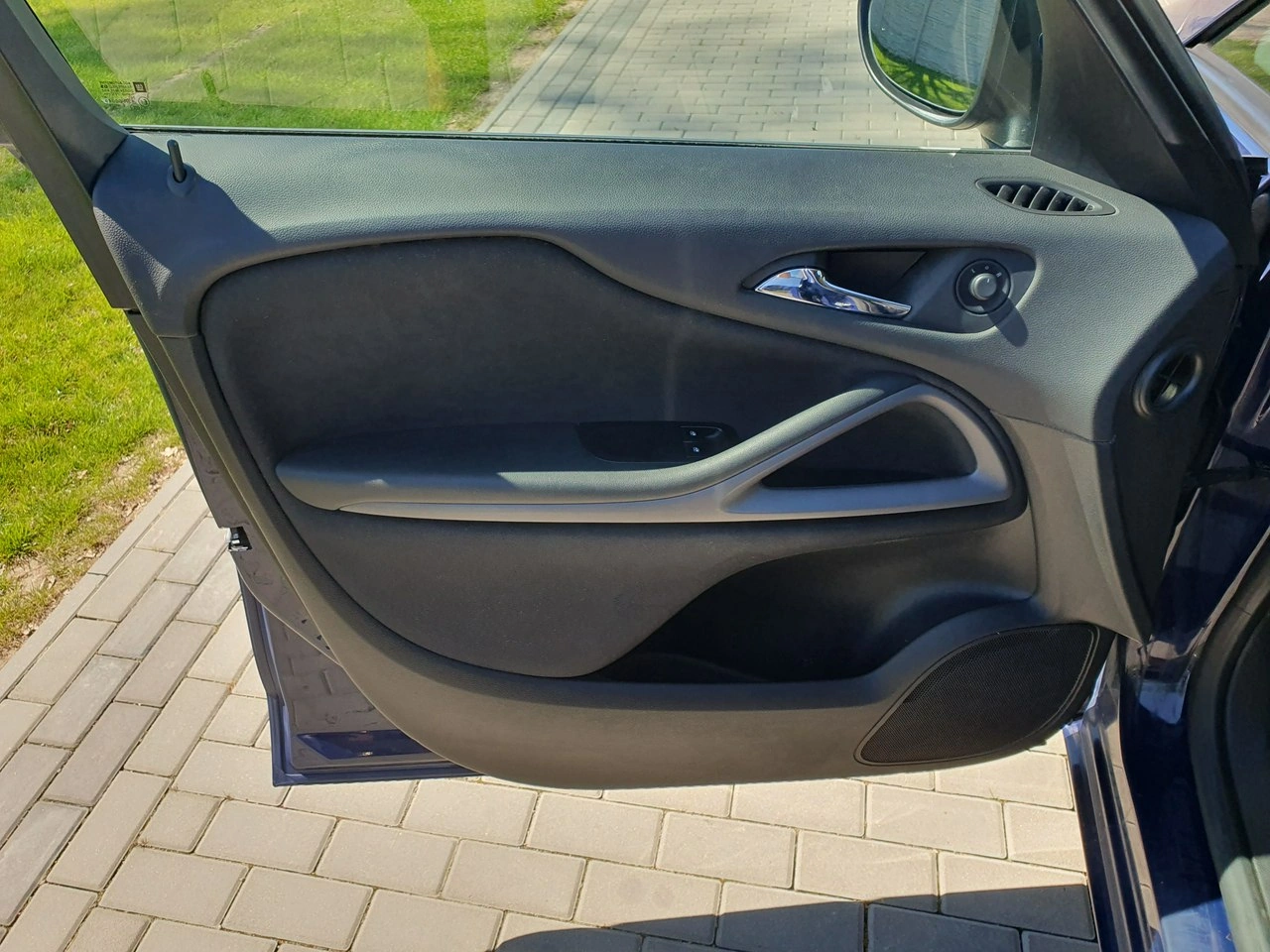 Opel Zafira - Zdjęcie 14