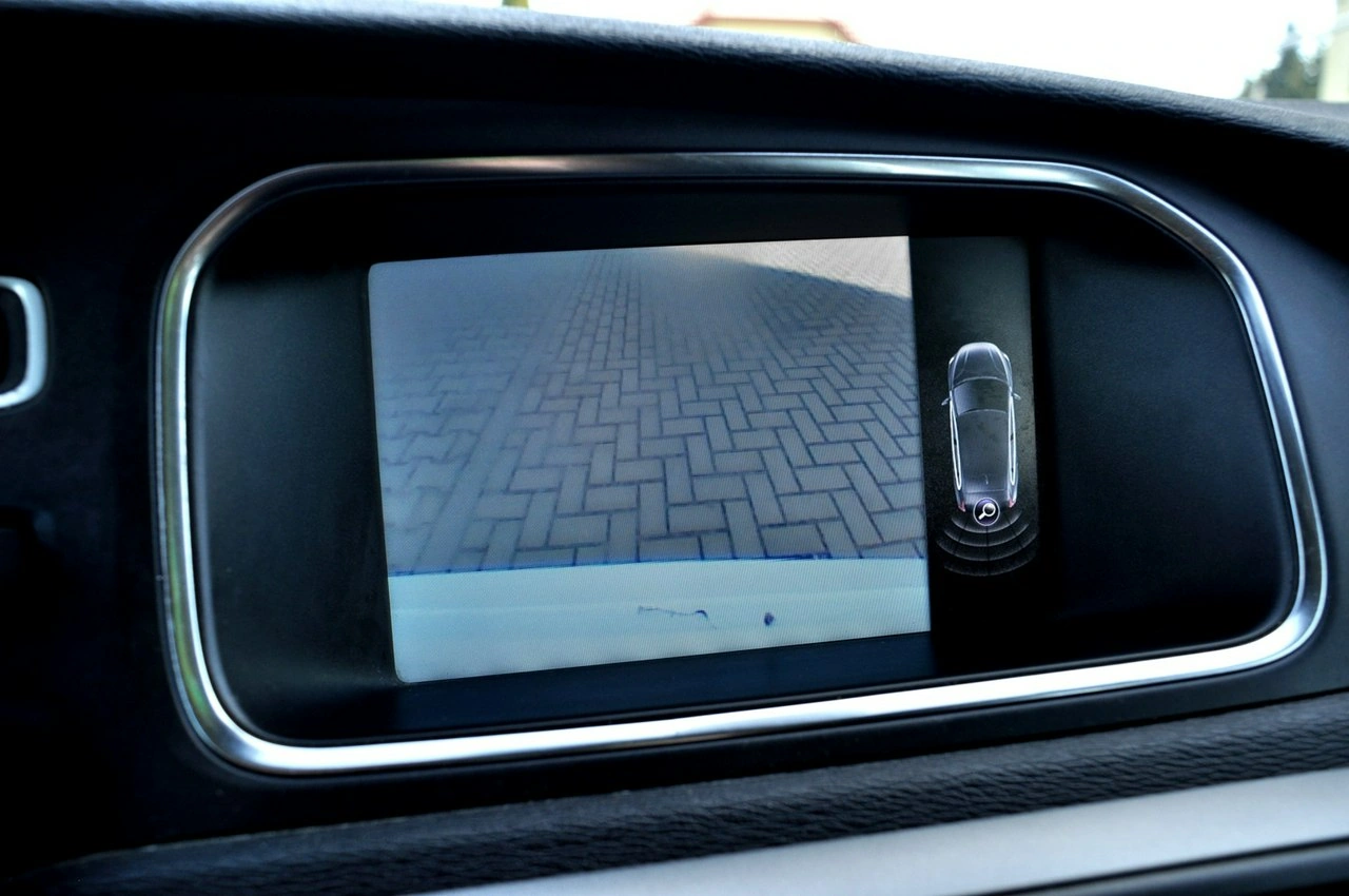 Volvo V40 - Zdjęcie 20