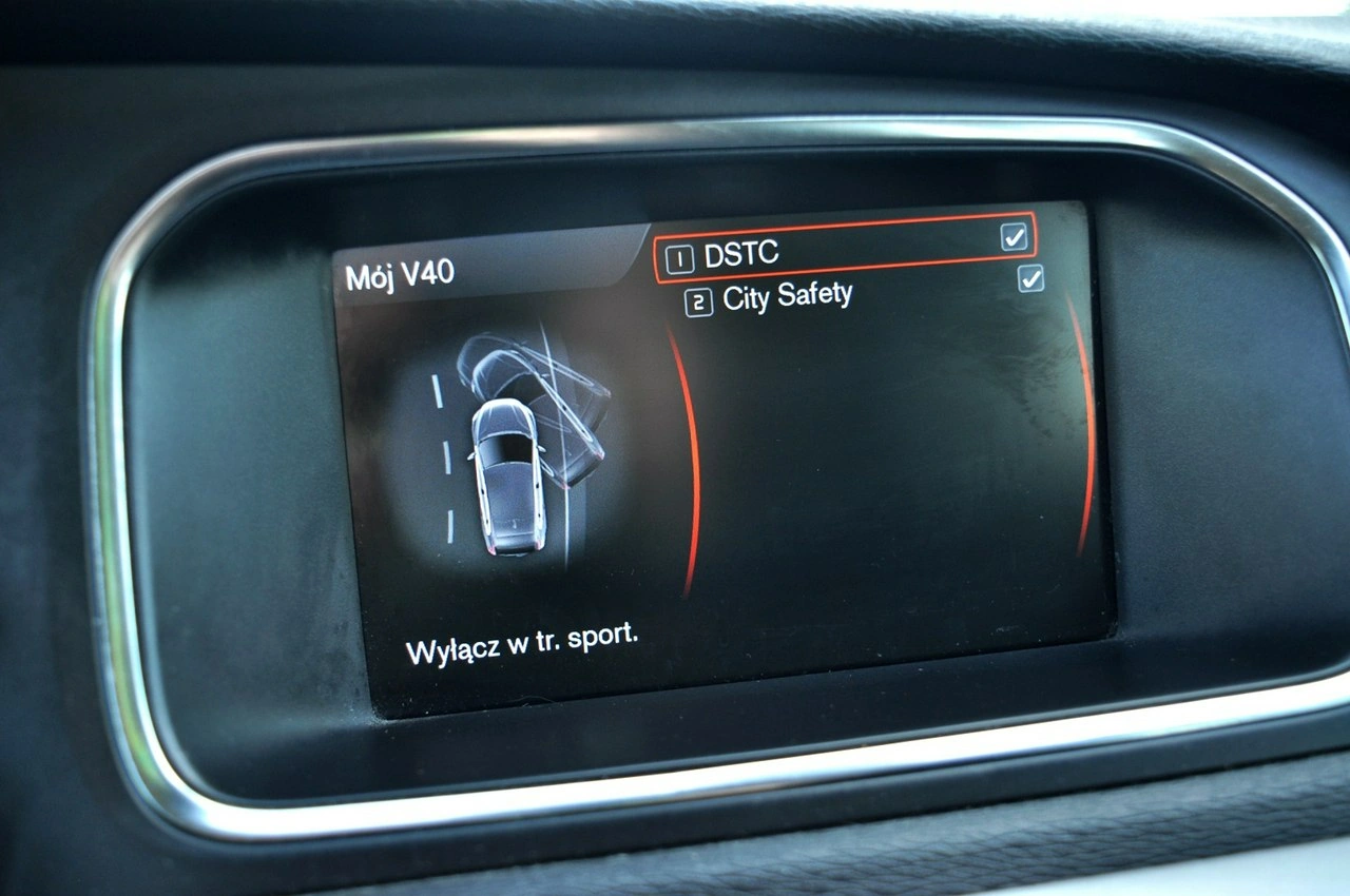 Volvo V40 - Zdjęcie 18