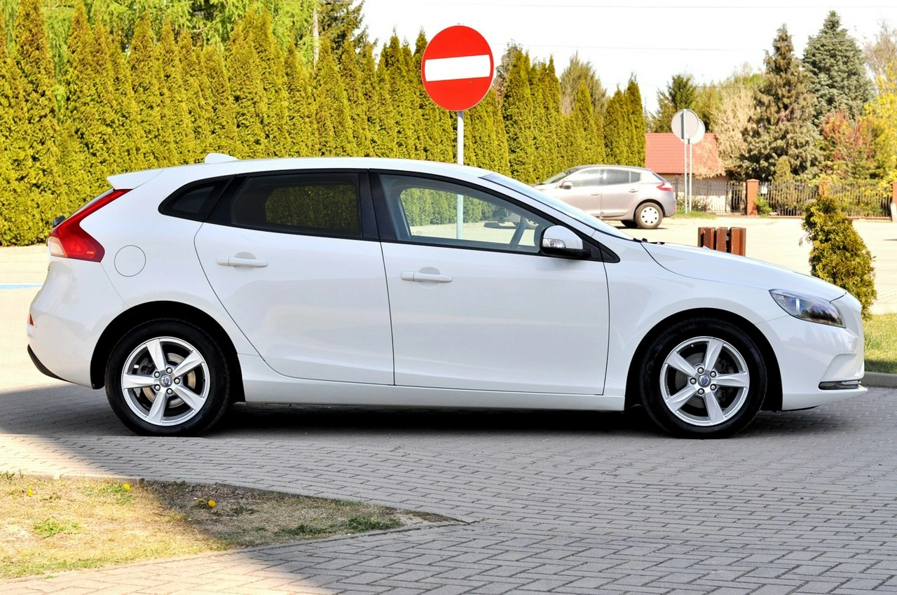Volvo V40 - Zdjęcie 4