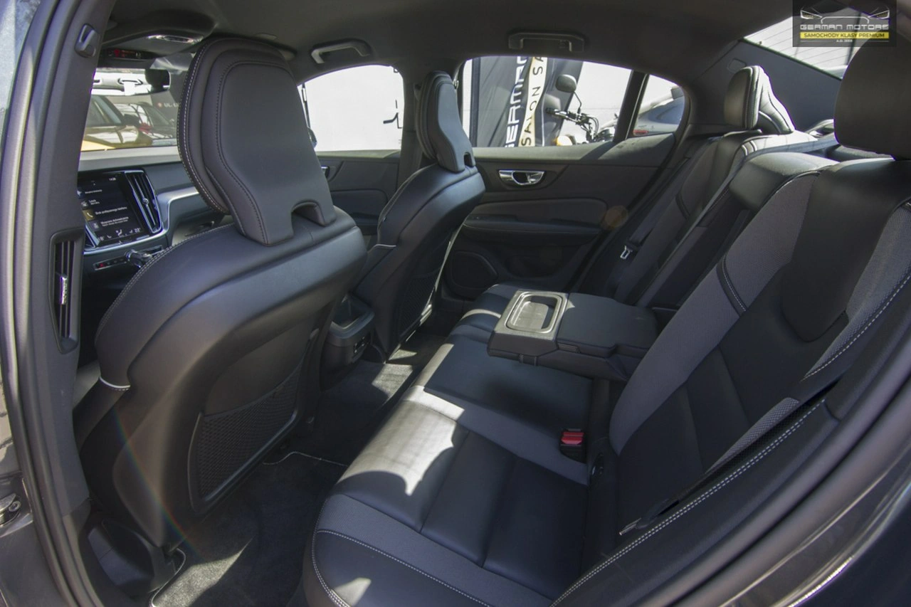 Volvo S60 - Zdjęcie 23