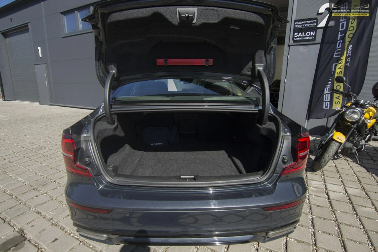 Volvo S60 - Zdjęcie 28