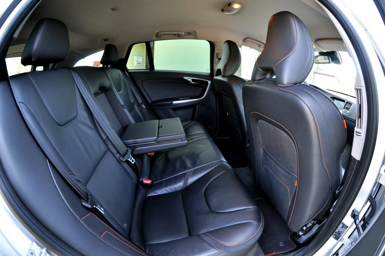 Volvo V60 - Zdjęcie 8
