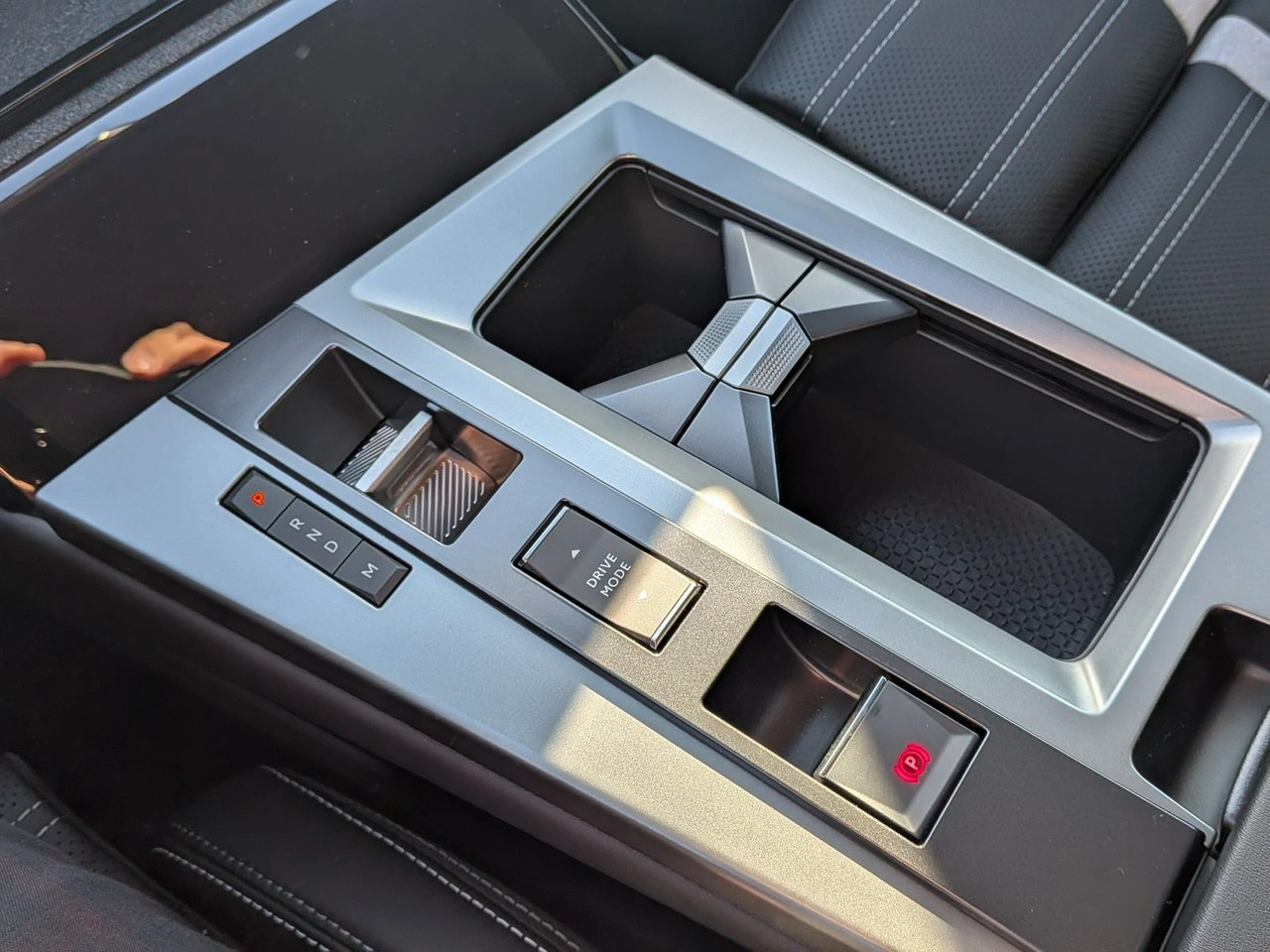 Opel Grandland - Zdjęcie 24