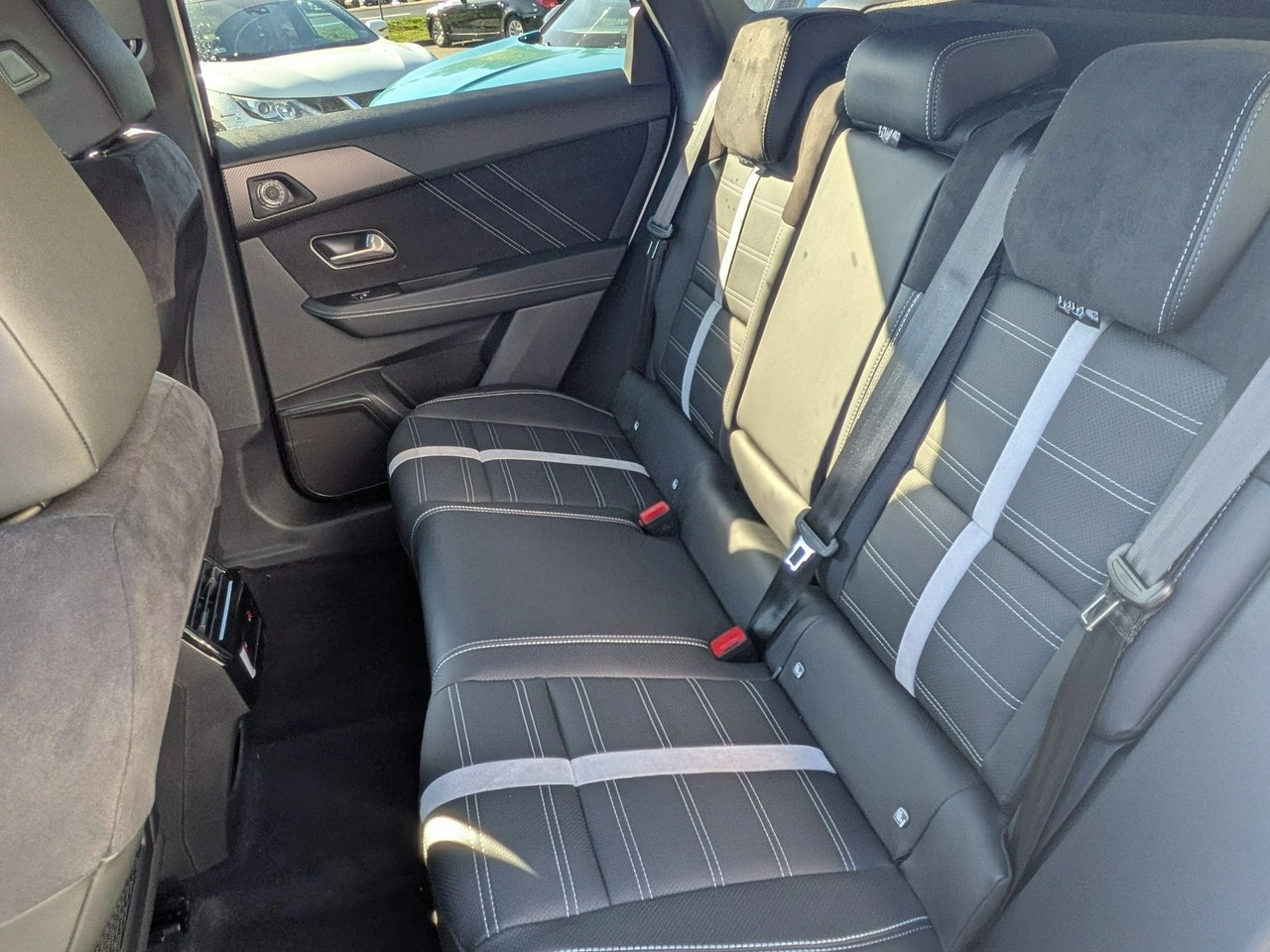 Opel Grandland - Zdjęcie 29