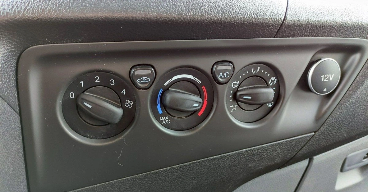 Ford Transit Custom - Zdjęcie 30