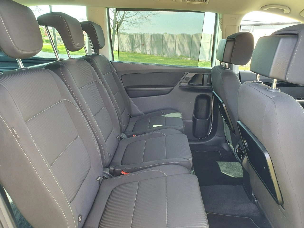 Seat Alhambra - Zdjęcie 23