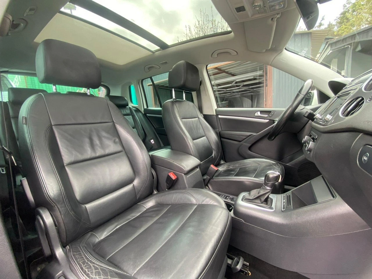 Volkswagen Tiguan - Zdjęcie 17
