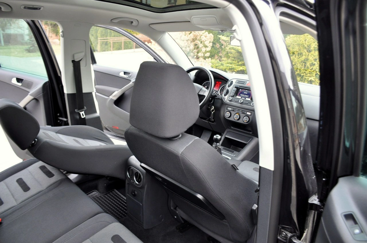 Volkswagen Tiguan - Zdjęcie 22