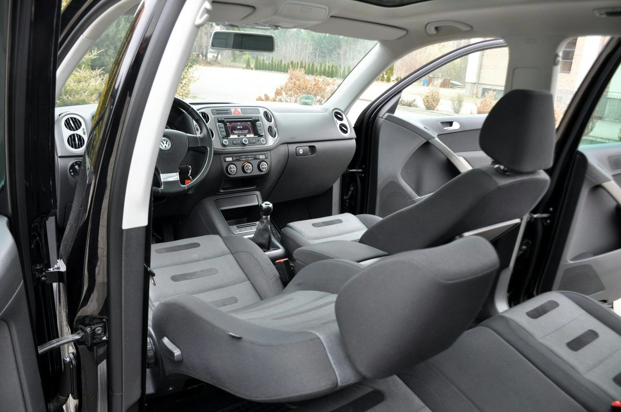 Volkswagen Tiguan - Zdjęcie 26